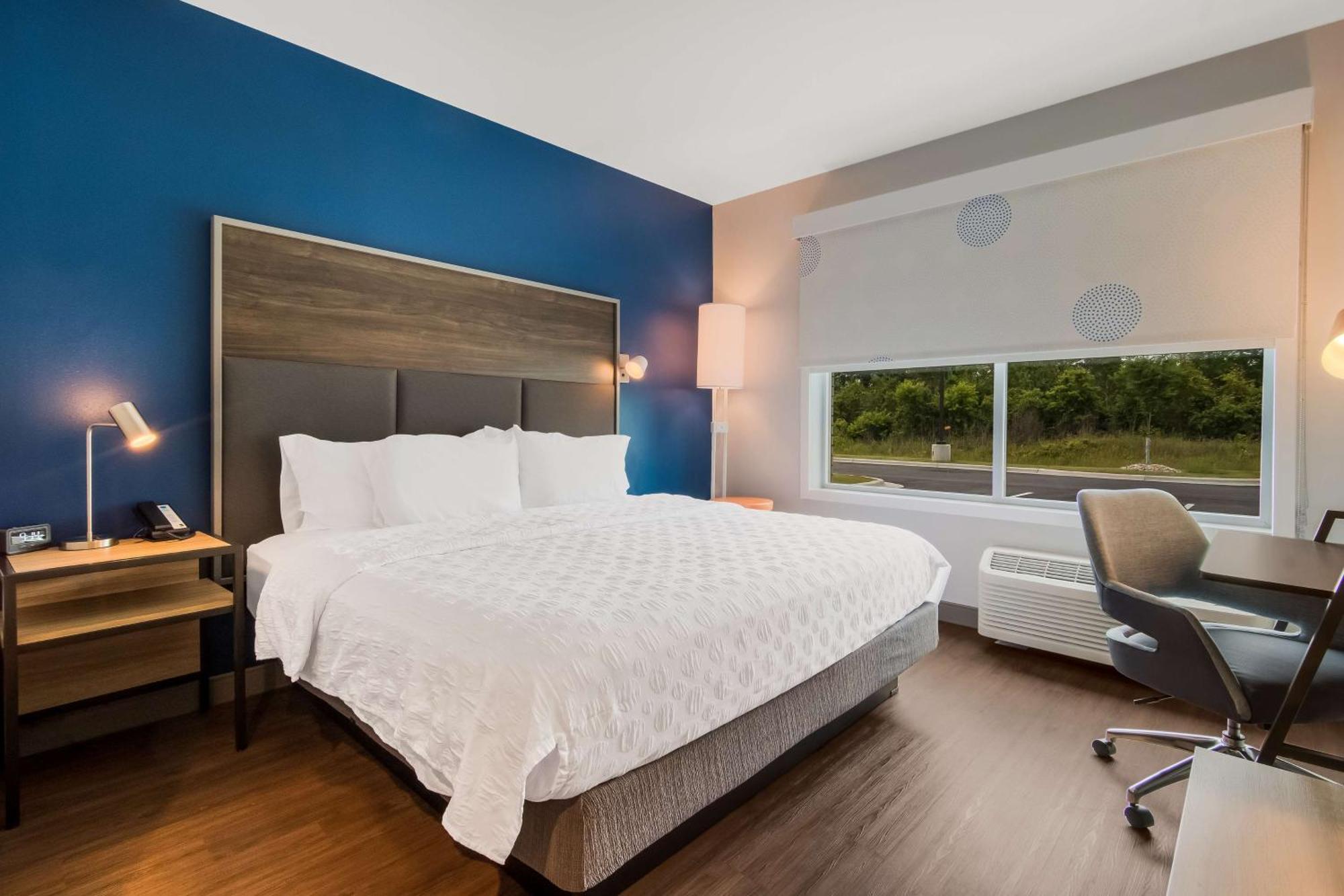 Tru By Hilton Wilson Hotel Bagian luar foto